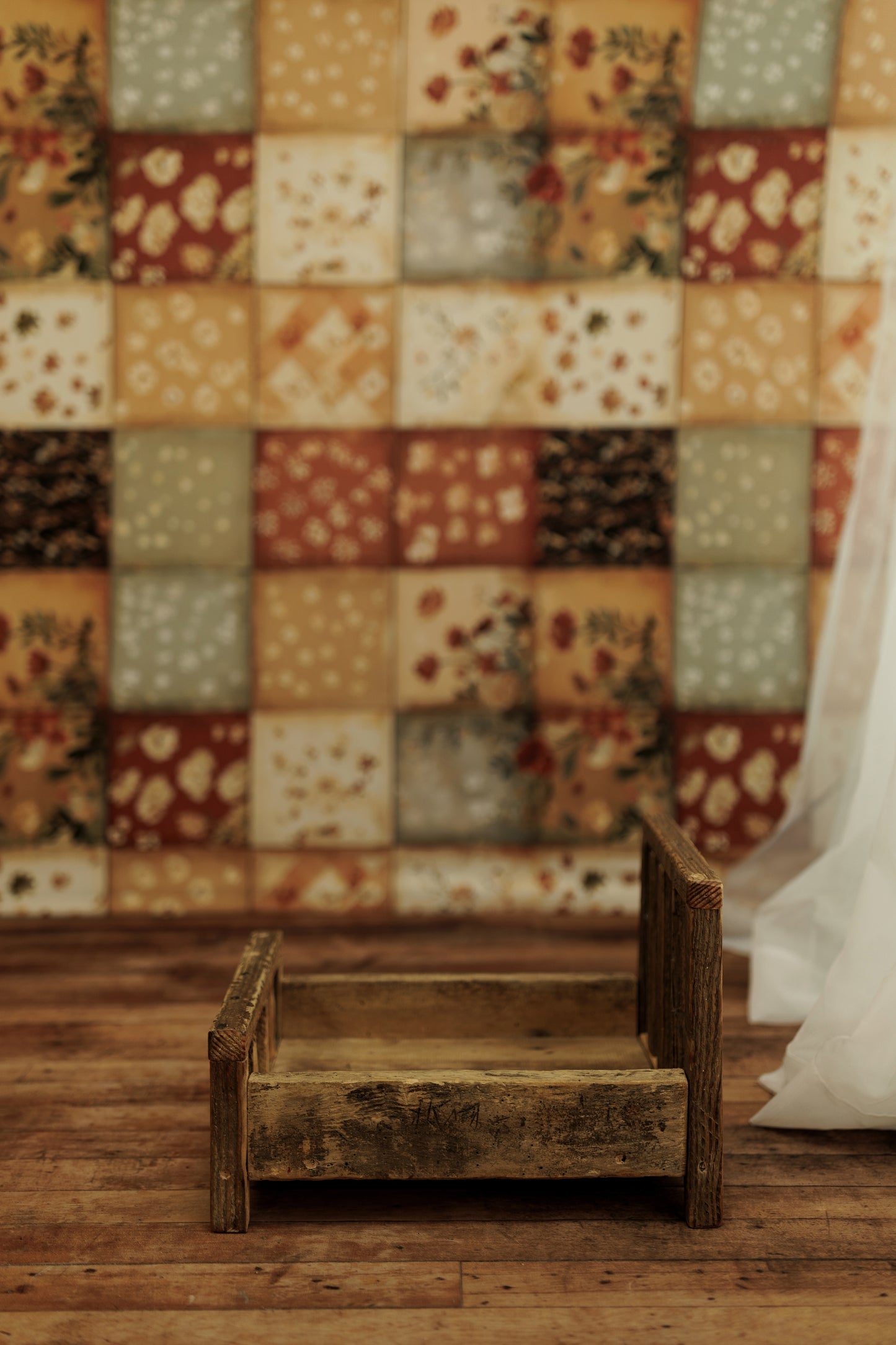 Vintage Patchwork Posing Fabric