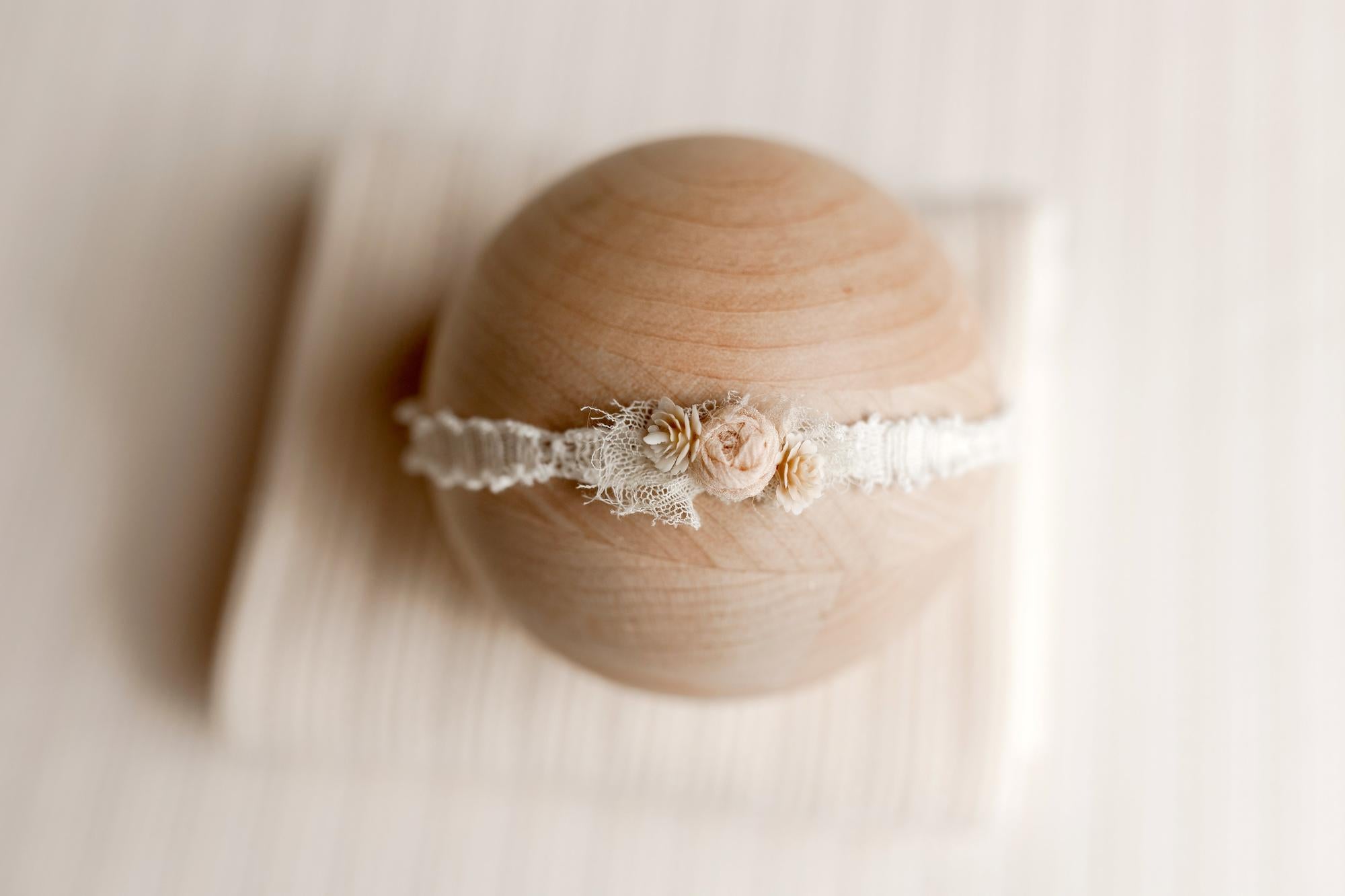 Sweet Pea | Hint O' Peach Floral Rosette Headband