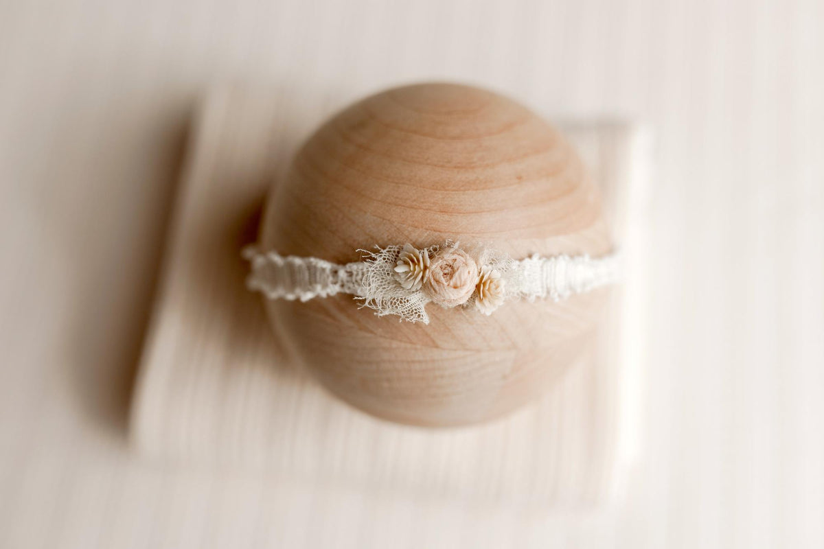 Sweet Pea | Hint O' Peach Floral Rosette Headband