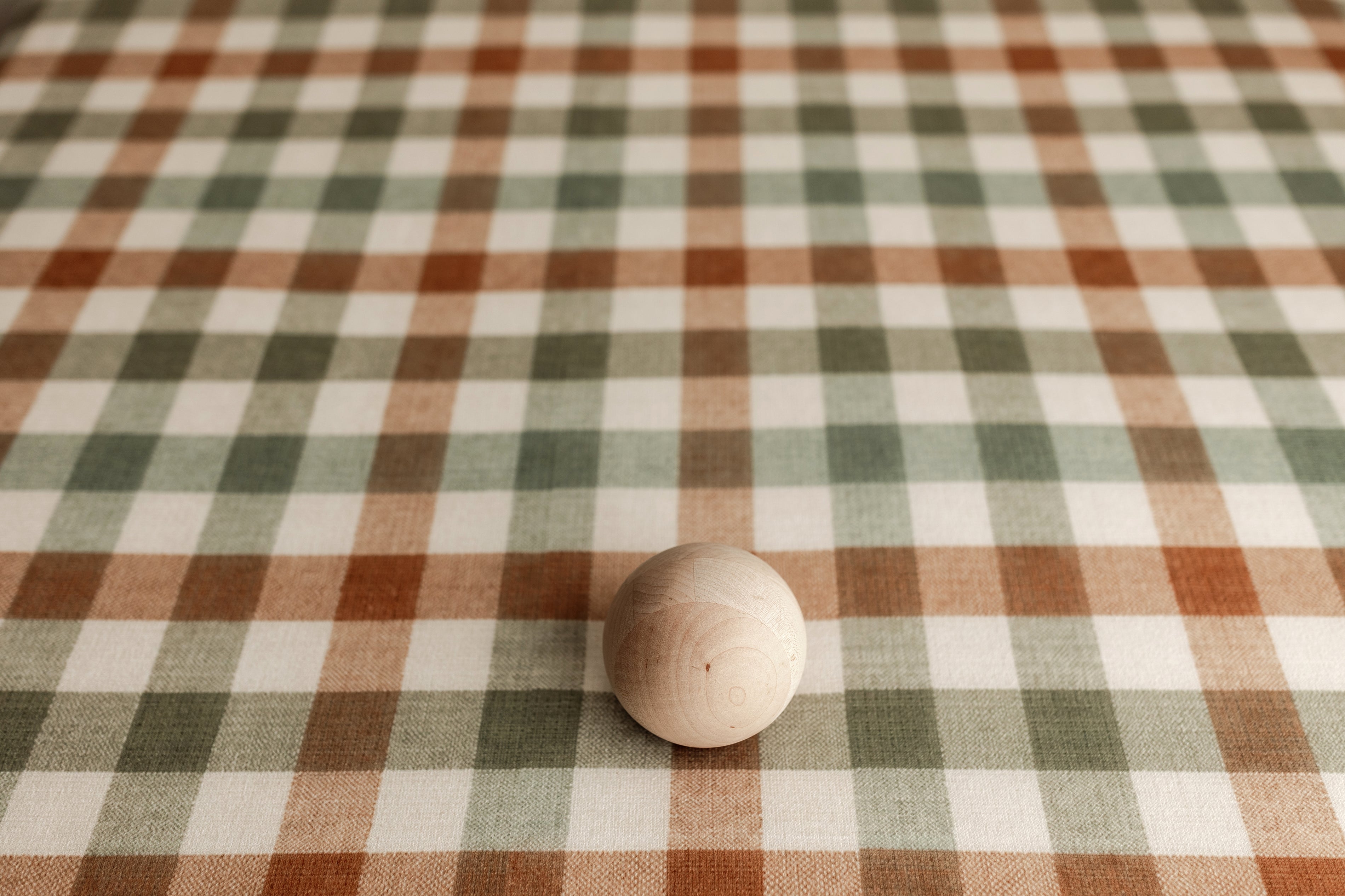 Duckman | Plaid Posing Fabric & Wrap