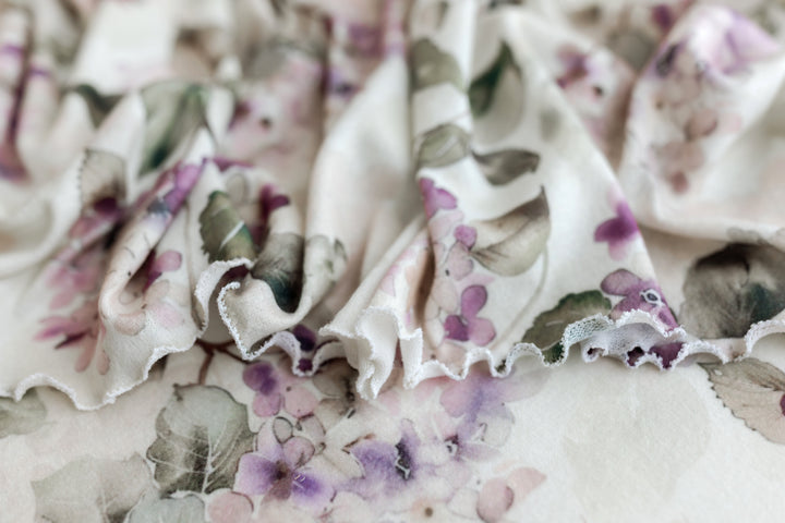 WITNEY | Floral Posing Fabric Drop