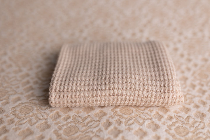 Adelaide Lace Posing Fabric & Waffle Wrap