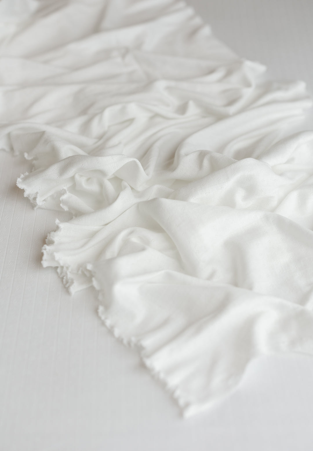 Lullaby | Pearl Posing Fabric & Wraps
