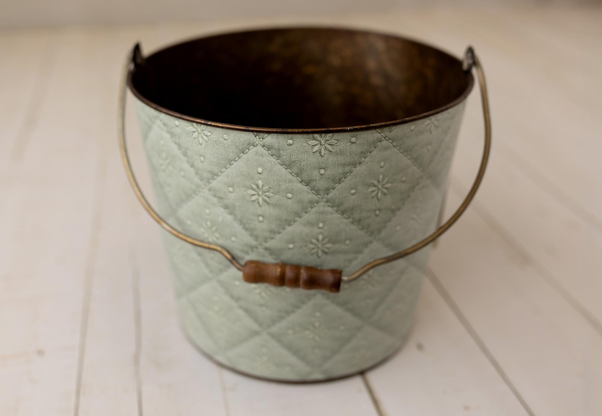 Farmstead | Handstitched Bucket Cover