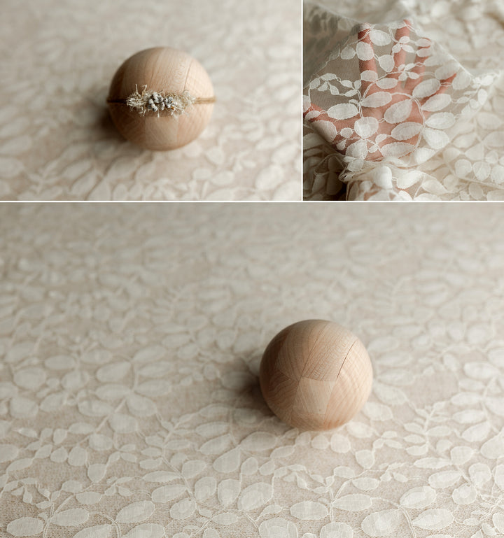 Minimalist Posing Fabric + Layer